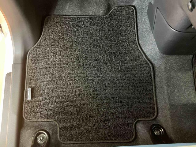 ムーヴキャンバス ストライプスＧターボ　衝突回避支援システム　横滑り防止装置　アダプティブクルーズコントロール　置きラクボックス　ホットカップホルダー　前席シートヒーター　ホールド機能付き電動パーキングブレーキ　両側電動スライドドア（62枚目）