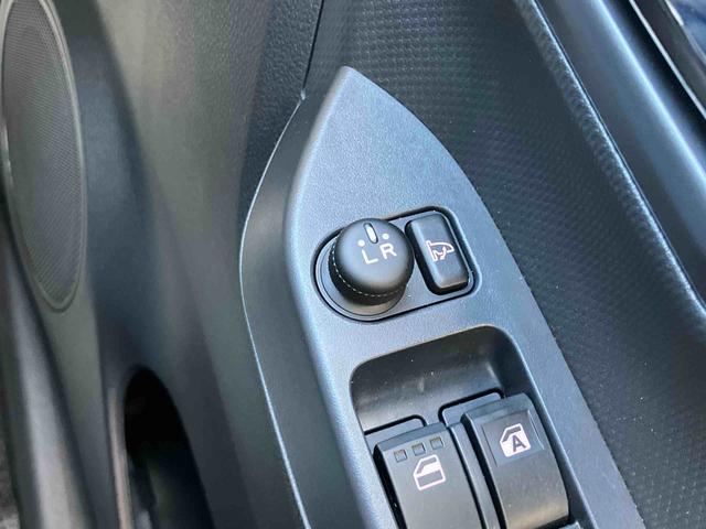 ミライース X SAIII LEDヘッドライト 電動格納ドアミラー プライバシーガラス リヤシートヘッドレスト オートライト キーレスエントリー セキュリティアラーム 横滑り防止装置 コーナーセンサー 衝突被害軽減ブレーキ(33枚目)