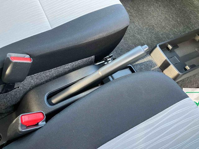 ミライース X SAIII LEDヘッドライト 電動格納ドアミラー プライバシーガラス リヤシートヘッドレスト オートライト キーレスエントリー セキュリティアラーム 横滑り防止装置 コーナーセンサー 衝突被害軽減ブレーキ(35枚目)