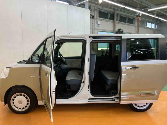 ムーヴキャンバス ストライプスＧ　衝突回避支援システム　横滑り防止装置　ホットカップホルダー　置きラクボックス　前席シートヒーター　両側電動スライドドア　チルトステアリング　運転席シートリフター　助手席シートバックポケット（12枚目）