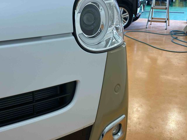 ムーヴキャンバス ストライプスＧ　衝突回避支援システム　横滑り防止装置　ホットカップホルダー　置きラクボックス　前席シートヒーター　両側電動スライドドア　チルトステアリング　運転席シートリフター　助手席シートバックポケット（18枚目）