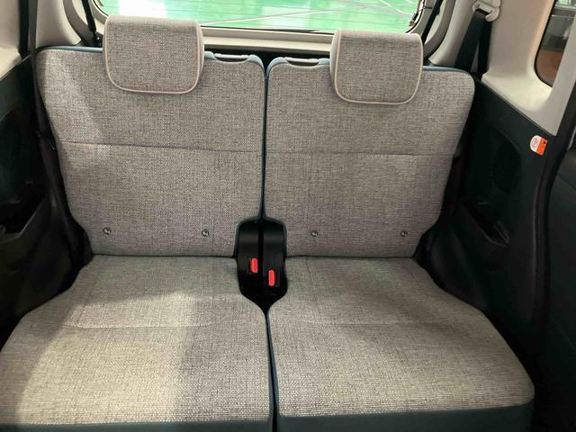 ムーヴキャンバス ストライプスＧ　衝突回避支援システム　横滑り防止装置　ホットカップホルダー　置きラクボックス　前席シートヒーター　両側電動スライドドア　チルトステアリング　運転席シートリフター　助手席シートバックポケット（24枚目）