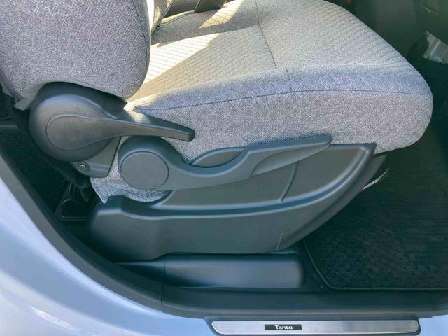 タント Ｘ　ＣＤ／ＤＶＤ／ＢＴ／ＵＳＢ／バックカメラ／ステリモ　左電動スライドドア　ＬＥＤヘッドランプ　オートライト　オートハイビーム　シートヒーター　コーナーセンサー　キーフリー　盗難防止アラーム　スマアシ（59枚目）