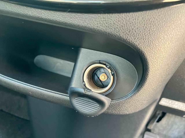 タント カスタムＲＳ　トップエディションＳＡＩＩ　ターボ　ナビ／ＴＶ／ＤＶＤ／ＢＴ／ＵＳＢ　バックカメラ　ＥＴＣ　トップシェイドガラス　ＬＥＤヘッドライト　オートライト　スマアシ　両側Ｐスラ　革巻ステアリング　キーフリー　イモビライザー　盗難防止警報（49枚目）