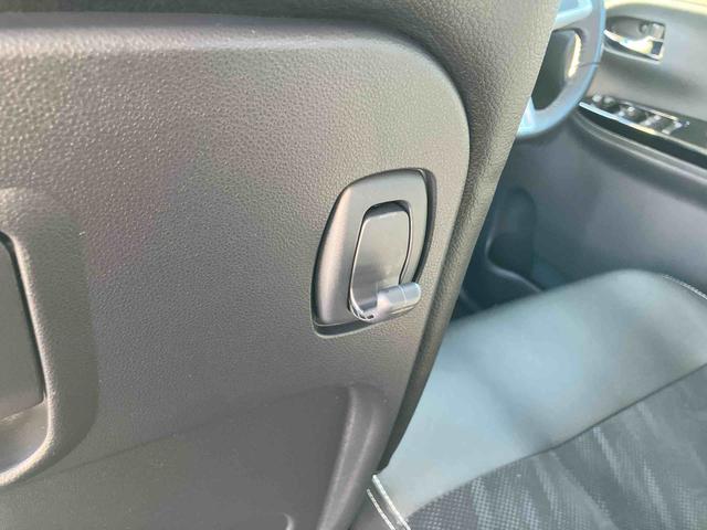 タント カスタムＲＳ　トップエディションＳＡＩＩ　ターボ　ナビ／ＴＶ／ＤＶＤ／ＢＴ／ＵＳＢ　バックカメラ　ＥＴＣ　トップシェイドガラス　ＬＥＤヘッドライト　オートライト　スマアシ　両側Ｐスラ　革巻ステアリング　キーフリー　イモビライザー　盗難防止警報（62枚目）