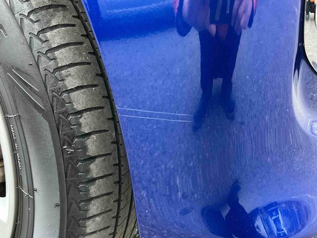 ムーヴ ＸリミテッドＩＩ　ＳＡＩＩＩ　ナビ／ＢＴ／ＴＶ／ＤＩＳＣ／バックカメラ／ステアスイッチ　前ドラレコ　ＥＴＣ　１００Ｖ電源　ＬＥＤヘッド＆フォグ　１４インチアルミ　黒内装　スマートキー　運転席シートヒーター　衝突被害軽減ブレーキ（7枚目）