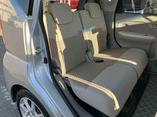 ムーヴ Ｘ　ＳＡＩＩ　ナビ／地デジ／ＢＴ／ＵＳＢ／ＤＶＤ　バックカメラ　トップシェイドガラス　オートライト　アルミホイール　オートエアコン　衝突被害軽減ブレーキ　キーフリーシステム　イモビライザー　盗難防止警報　ステリモ（12枚目）