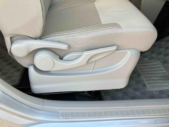 ムーヴ Ｘ　ＳＡＩＩ　ナビ／地デジ／ＢＴ／ＵＳＢ／ＤＶＤ　バックカメラ　トップシェイドガラス　オートライト　アルミホイール　オートエアコン　衝突被害軽減ブレーキ　キーフリーシステム　イモビライザー　盗難防止警報　ステリモ（55枚目）