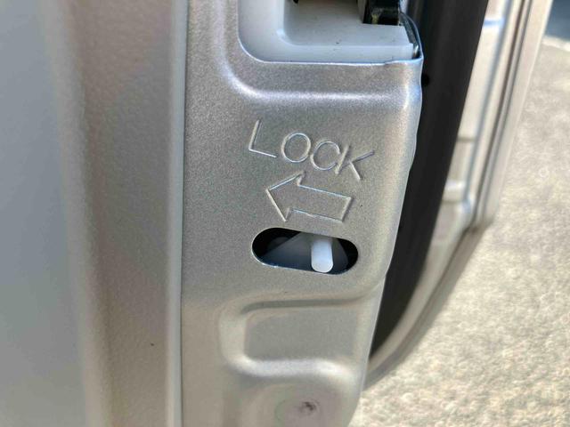 ムーヴ Ｘ　ＳＡＩＩ　ナビ／地デジ／ＢＴ／ＵＳＢ／ＤＶＤ　バックカメラ　トップシェイドガラス　オートライト　アルミホイール　オートエアコン　衝突被害軽減ブレーキ　キーフリーシステム　イモビライザー　盗難防止警報　ステリモ（60枚目）