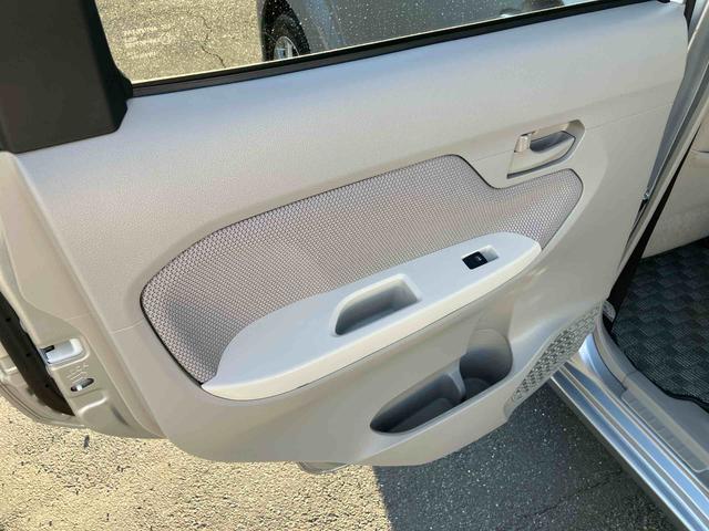 ムーヴ Ｘ　ＳＡＩＩ　ナビ／地デジ／ＢＴ／ＵＳＢ／ＤＶＤ　バックカメラ　トップシェイドガラス　オートライト　アルミホイール　オートエアコン　衝突被害軽減ブレーキ　キーフリーシステム　イモビライザー　盗難防止警報　ステリモ（62枚目）