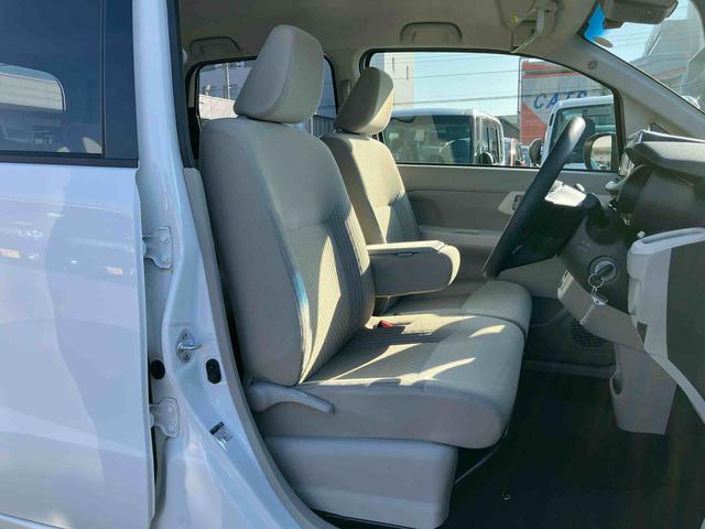 ムーヴ Ｌ　ＳＡＩＩＩ　ナビ／ＴＶ／ＢＴ／ＵＳＢ／ＤＶＤ　バックカメラ　ドラレコ　衝突被害軽減ブレーキ　オートハイビーム　トップシェイドガラス　ステアリングリモコン　アイドリングストップ　キーレスエントリー　盗難防止アラーム（11枚目）