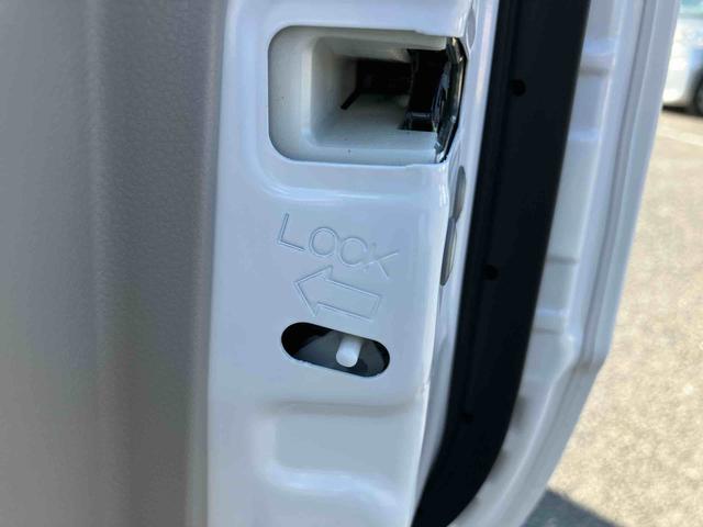 ムーヴ Ｌ　ＳＡＩＩＩ　ナビ／ＴＶ／ＢＴ／ＵＳＢ／ＤＶＤ　バックカメラ　ドラレコ　衝突被害軽減ブレーキ　オートハイビーム　トップシェイドガラス　ステアリングリモコン　アイドリングストップ　キーレスエントリー　盗難防止アラーム（54枚目）