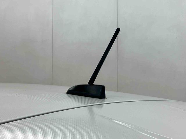 キャスト スポーツSAII 衝突被害軽減ブレーキ 横滑り防止装置 アイドリングストップ 運転席シートヒータ プッシュエンジンスタート キーフリーシステム セキュリティアラーム オーバーヘッドコンソール 助手席シートアンダートレイ(17枚目)