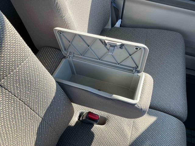 タント Ｘ　ＳＡＩＩＩ　８型ナビ／地デジ／ＤＶＤ／ＢＴ／ＵＳＢ　バックカメラ　ＥＴＣ　オートライト　オートハイビーム　左側電動スライドドア　運転席シートヒーター　オートエアコン　キーフリー　プッシュスタート　盗難防止アラーム（52枚目）