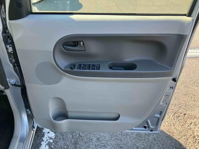 タント Ｘ　ＳＡＩＩＩ　８型ナビ／地デジ／ＤＶＤ／ＢＴ／ＵＳＢ　バックカメラ　ＥＴＣ　オートライト　オートハイビーム　左側電動スライドドア　運転席シートヒーター　オートエアコン　キーフリー　プッシュスタート　盗難防止アラーム（59枚目）