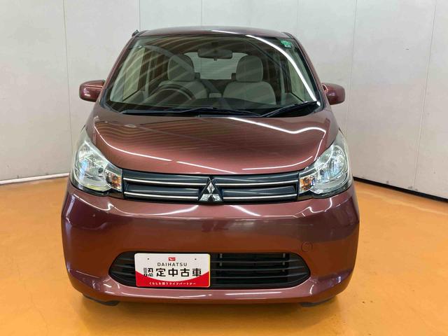 ｅＫワゴン Ｍ　ワンセグナビ　ＵＳＢ接続　キーレスエントリー　アイドリングストップ　チルトステアリング　運転席シートリフター　助手席シートアンダートレイ　シートベルトアンカーアジャスター　タッチパネル式オートエアコン（5枚目）