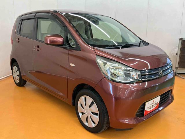 ｅＫワゴン Ｍ　ワンセグナビ　ＵＳＢ接続　キーレスエントリー　アイドリングストップ　チルトステアリング　運転席シートリフター　助手席シートアンダートレイ　シートベルトアンカーアジャスター　タッチパネル式オートエアコン（6枚目）