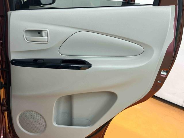 ｅＫワゴン Ｍ　ワンセグナビ　ＵＳＢ接続　キーレスエントリー　アイドリングストップ　チルトステアリング　運転席シートリフター　助手席シートアンダートレイ　シートベルトアンカーアジャスター　タッチパネル式オートエアコン（27枚目）