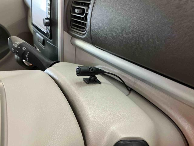 タント Ｘ　ＳＡＩＩ　バックカメラ連動フルセグナビ　ＵＳＢ接続　ＡＵＸ接続　ブルートゥース対応　フロントドライブレコーダー　プッシュエンジンスタート　キーフリーシステム　アイドリングストップ　運転席シートバックポケット（9枚目）