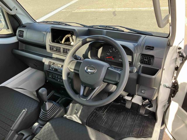 ハイゼットトラック エクストラ 4WD 電子制御式4WD 副変速機 LEDフォグランプ LED荷台灯 テールゲートチェーン リヤ4枚リーフスプリング スーパーデフロック スマートキー 電格ドアミラー コーナーセンサー 衝突被害軽減ブレーキ(7枚目)