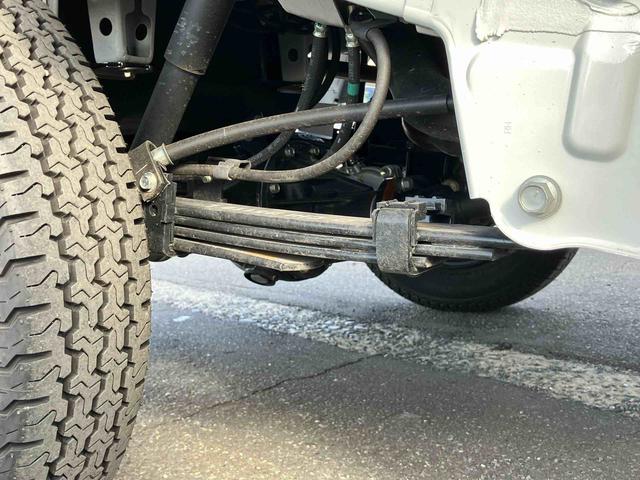 ハイゼットトラック エクストラ 4WD 電子制御式4WD 副変速機 LEDフォグランプ LED荷台灯 テールゲートチェーン リヤ4枚リーフスプリング スーパーデフロック スマートキー 電格ドアミラー コーナーセンサー 衝突被害軽減ブレーキ(16枚目)