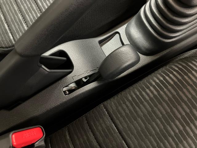 ハイゼットトラック エクストラ 4WD 電子制御式4WD 副変速機 LEDフォグランプ LED荷台灯 テールゲートチェーン リヤ4枚リーフスプリング スーパーデフロック スマートキー 電格ドアミラー コーナーセンサー 衝突被害軽減ブレーキ(39枚目)