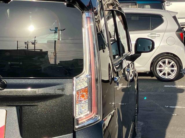 ムーヴ カスタム RS ハイパーリミテッドSAIII ターボ ナビ/TV/BT/USB/DVD 全周囲カメラ 前後ドラレコ スマアシ LEDヘッドランプ オートライト オートハイビーム トップシェイドガラス 革巻ステアリング ステリモ アルミ キーフリー(26枚目)