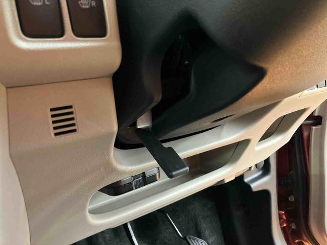 キャスト スタイルＧ　ターボ　ＶＳ　ＳＡＩＩＩ　パノラマカメラ連動フルセグナビ　ＵＳＢ接続　ブルートゥース対応　フロント．リヤドライブレコーダー連動　前席シートヒータ　オーバーヘッドコンソール　ＬＥＤルームランプ　コートフック付きアシストグリップ（55枚目）