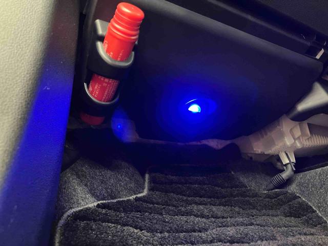 タフト Ｇターボ　ダーククロムベンチャー　スマホ連携９インチディスプレイオーディオ　ＵＳＢ接続　ＨＤＭＩ接続　フロント．リヤドライブレコーダー連動　ＴＶナビキット　フロアーイルミネーション　プロジェクションイルミ　スカイフィールトップ（16枚目）