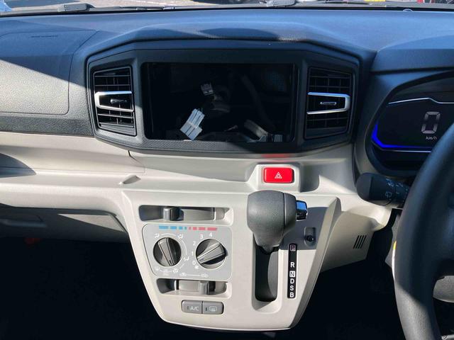 ミライース Ｘ　ＳＡＩＩＩ　衝突被害軽減ブレーキ　ＬＥＤヘッドランプ　オートライト　オートハイビーム　コーナーセンサー　電動格納ドアミラー　プライバシーガラス　アイドリングストップ　サイドレバー式駐車ブレーキ　キーレスエントリー（30枚目）