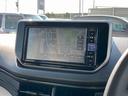 フロントシートリフト　Ｌ　ＳＡＩＩＩ　助手席シートリフト　衝突被害軽減ブレーキ　ナビ／地デジ／ＤＶＤ／ＢＴ／ＵＳＢ　バックカメラ　ドラレコ　ＥＴＣ　オートライト　オートハイビーム　トップシェイドガラス　キーレスエントリー　盗難防止アラーム（24枚目）