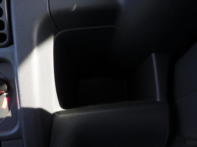 キャリイトラック KCエアコンパワステ 6型 エアコン	パワーステアリング 運転席エアバッグ	ABS	 4WD(35枚目)