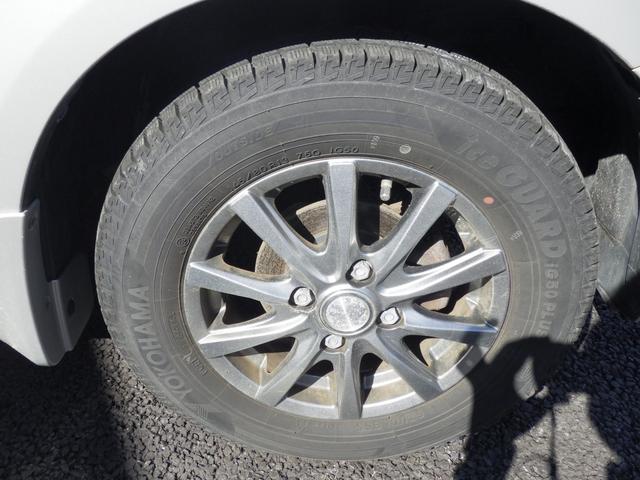 アルト Ｆ　運転席エアバック　助手席エアバック　ＡＢＳ　ＥＳＣ　衝突安全ボディ　盗難防止システム　キーレスエントリー　ＣＤ（11枚目）