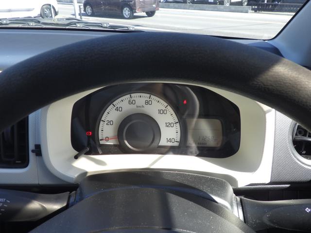 アルト Ｆ　運転席エアバック　助手席エアバック　ＡＢＳ　ＥＳＣ　衝突安全ボディ　盗難防止システム　キーレスエントリー　ＣＤ（18枚目）