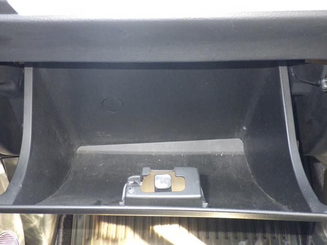 アルト Ｆ　運転席エアバック　助手席エアバック　ＡＢＳ　ＥＳＣ　衝突安全ボディ　盗難防止システム　キーレスエントリー　ＣＤ（36枚目）