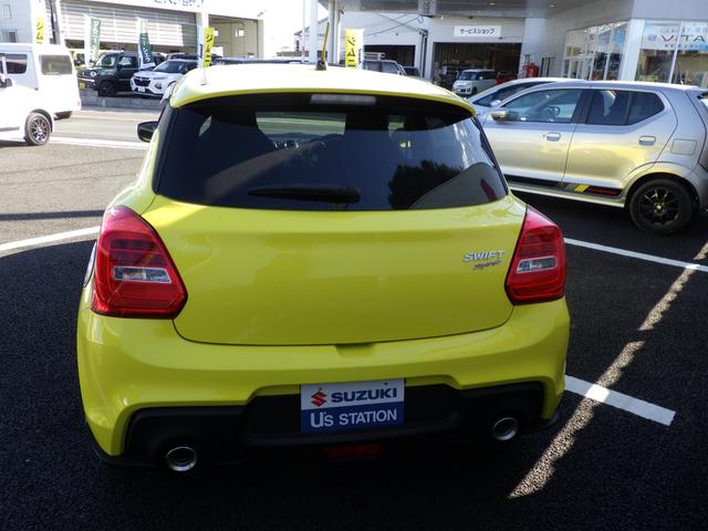 スイフトスポーツ スポーツ ZC33S 衝突軽減ブレーキ 衝突安全ボディ 盗難防止システム キーレスエントリー スマートキー シートヒーター ETC ナビ ドアバイザー プッシュスタートスイッチ オートエアコン パワーウィンドウ(8枚目)
