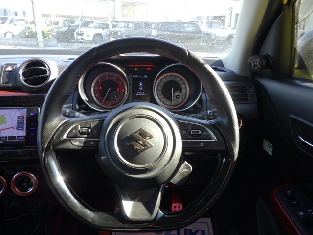 スイフトスポーツ スポーツ ZC33S 衝突軽減ブレーキ 衝突安全ボディ 盗難防止システム キーレスエントリー スマートキー シートヒーター ETC ナビ ドアバイザー プッシュスタートスイッチ オートエアコン パワーウィンドウ(27枚目)