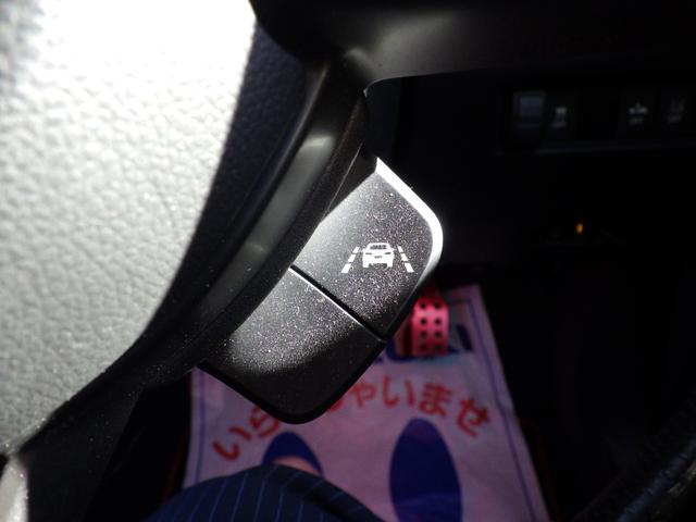 スイフトスポーツ スポーツ ZC33S 衝突軽減ブレーキ 衝突安全ボディ 盗難防止システム キーレスエントリー スマートキー シートヒーター ETC ナビ ドアバイザー プッシュスタートスイッチ オートエアコン パワーウィンドウ(51枚目)