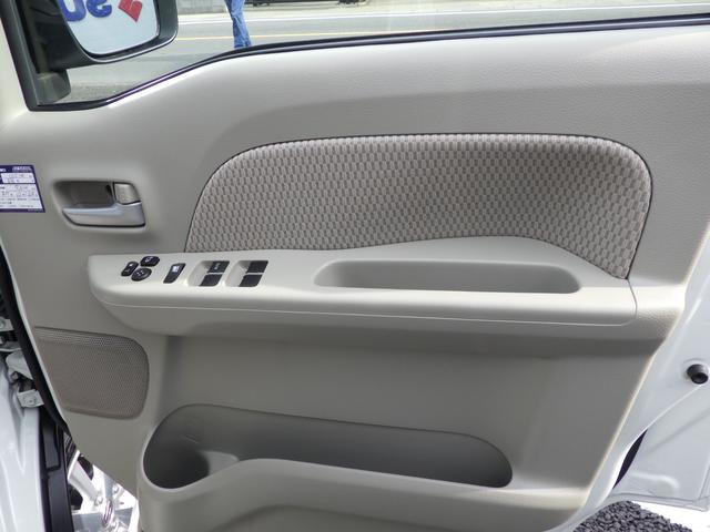 エブリイワゴン ＰＺターボ　スペシャル　ハイルーフ　６型　衝突被害軽減システム	衝突安全ボディ	クリアランスソナー	ＨＩＤ	盗難防止システム	キーレスエントリー	アイドリングストップ	フルフラット　ベンチシート　シートヒーター	エアコン	パワーステアリング（29枚目）