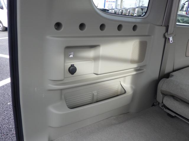 エブリイワゴン ＰＺターボ　スペシャル　ハイルーフ　６型　衝突被害軽減システム	衝突安全ボディ	クリアランスソナー	ＨＩＤ	盗難防止システム	キーレスエントリー	アイドリングストップ	フルフラット　ベンチシート　シートヒーター	エアコン	パワーステアリング（52枚目）