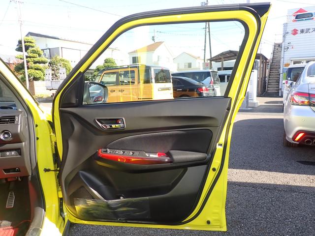 スイフトスポーツ スポーツ ZC33S 全方位カメラ付きメモリーナビ 衝突安全ボディ 盗難防止システム キーレスエントリー スマートキー シートヒーター エアコン パワーステアリング パワーウィンドウ 運転席エアバッグ(28枚目)