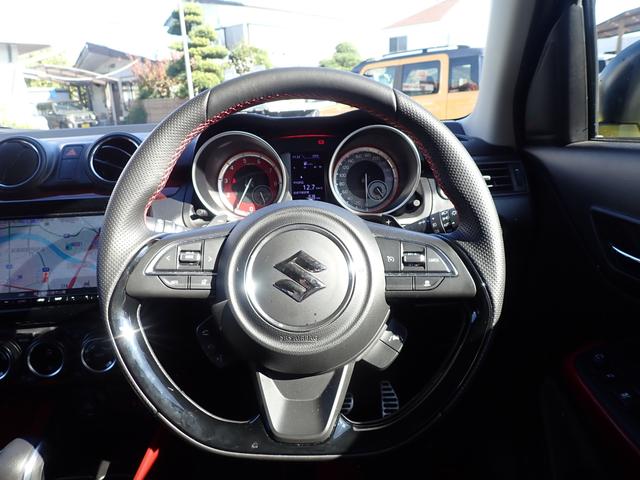 スイフトスポーツ スポーツ ZC33S 全方位カメラ付きメモリーナビ 衝突安全ボディ 盗難防止システム キーレスエントリー スマートキー シートヒーター エアコン パワーステアリング パワーウィンドウ 運転席エアバッグ(31枚目)