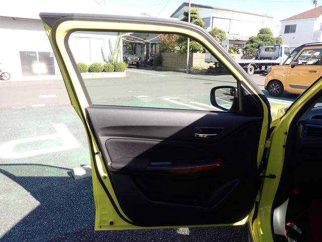 スイフトスポーツ スポーツ ZC33S 全方位カメラ付きメモリーナビ 衝突安全ボディ 盗難防止システム キーレスエントリー スマートキー シートヒーター エアコン パワーステアリング パワーウィンドウ 運転席エアバッグ(52枚目)