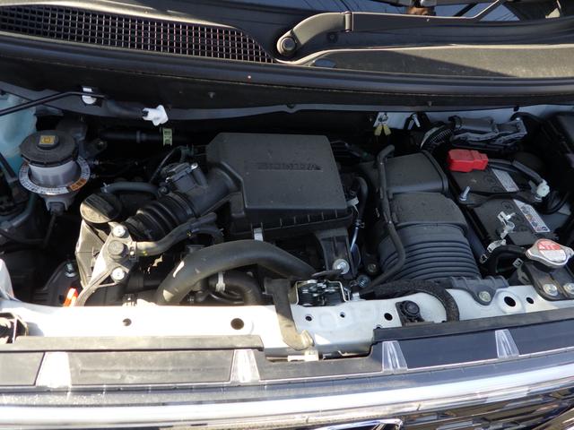 Ｎ－ＢＯＸカスタム カスタムターボ　衝突被害軽減システム　レーンアシスト	クリアランスソナー	盗難防止システム　キーレスエントリー	スマートキー　アイドリングストップ	ベンチシート	フルフラット　シートヒーター	サイドカメラ（5枚目）