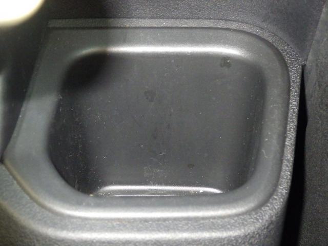 Ｎ－ＢＯＸカスタム カスタムターボ　衝突被害軽減システム　レーンアシスト	クリアランスソナー	盗難防止システム　キーレスエントリー	スマートキー　アイドリングストップ	ベンチシート	フルフラット　シートヒーター	サイドカメラ（34枚目）