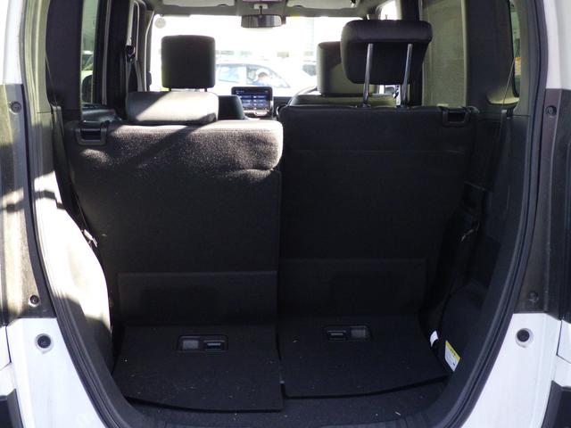 Ｎ－ＢＯＸカスタム カスタムターボ　衝突被害軽減システム　レーンアシスト	クリアランスソナー	盗難防止システム　キーレスエントリー	スマートキー　アイドリングストップ	ベンチシート	フルフラット　シートヒーター	サイドカメラ（50枚目）