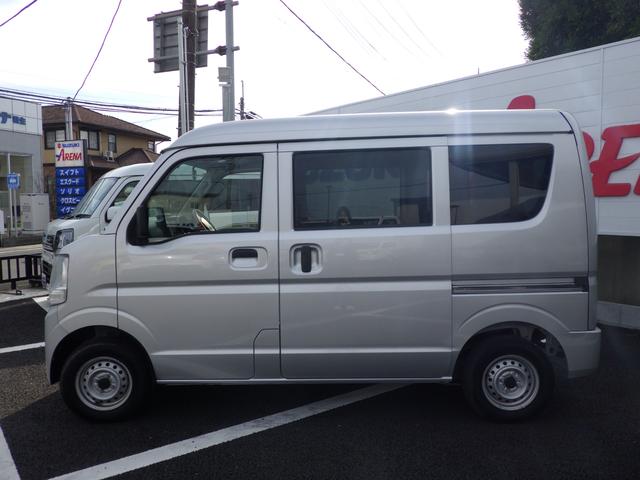 エブリイ ＰＣ　ＤＡ１７Ｖ　衝突安全ボディ　盗難防止システム　パワーウィンドウ　パワーステアリング　ＡＢＳ　ナビ　エアコン　キーレスエントリー　スライドドア（11枚目）