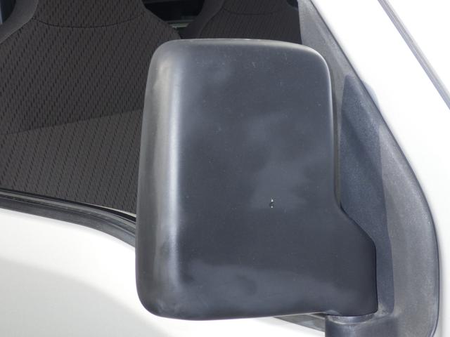 エブリイ ＰＣ　ＤＡ１７Ｖ　衝突安全ボディ　盗難防止システム　パワーウィンドウ　パワーステアリング　ＡＢＳ　ナビ　エアコン　キーレスエントリー　スライドドア（15枚目）