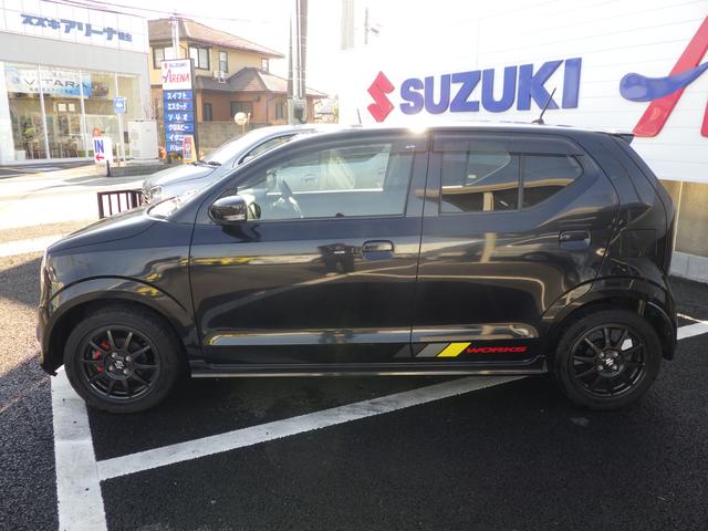 アルトワークス ワークス　衝突安全ボディ　盗難防止システム　ＨＩＤ　ナビ　キーレスエントリー　スマートキー　プッシュスタートスイッチ　ドライブレコーダー　パワーウィンドウ　アイソフィックス　アクセサリーソケット（11枚目）