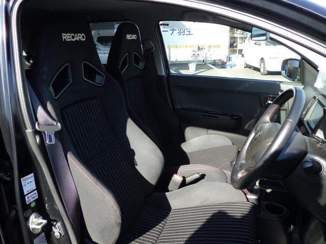 アルトワークス ワークス　衝突安全ボディ　盗難防止システム　ＨＩＤ　ナビ　キーレスエントリー　スマートキー　プッシュスタートスイッチ　ドライブレコーダー　パワーウィンドウ　アイソフィックス　アクセサリーソケット（30枚目）